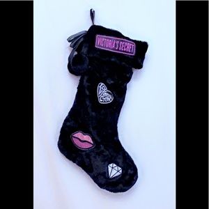 🍎Victoria’s Secret Black Fuzzy ‘Love Victoria’ Stocking 🍎 3/25 deal